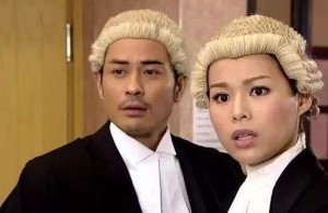 為什么香港法院法官都要戴假發(fā)